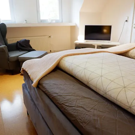 Poseby - Strandnah & Im Gruenen Mit Kamin Dom wakacyjny *